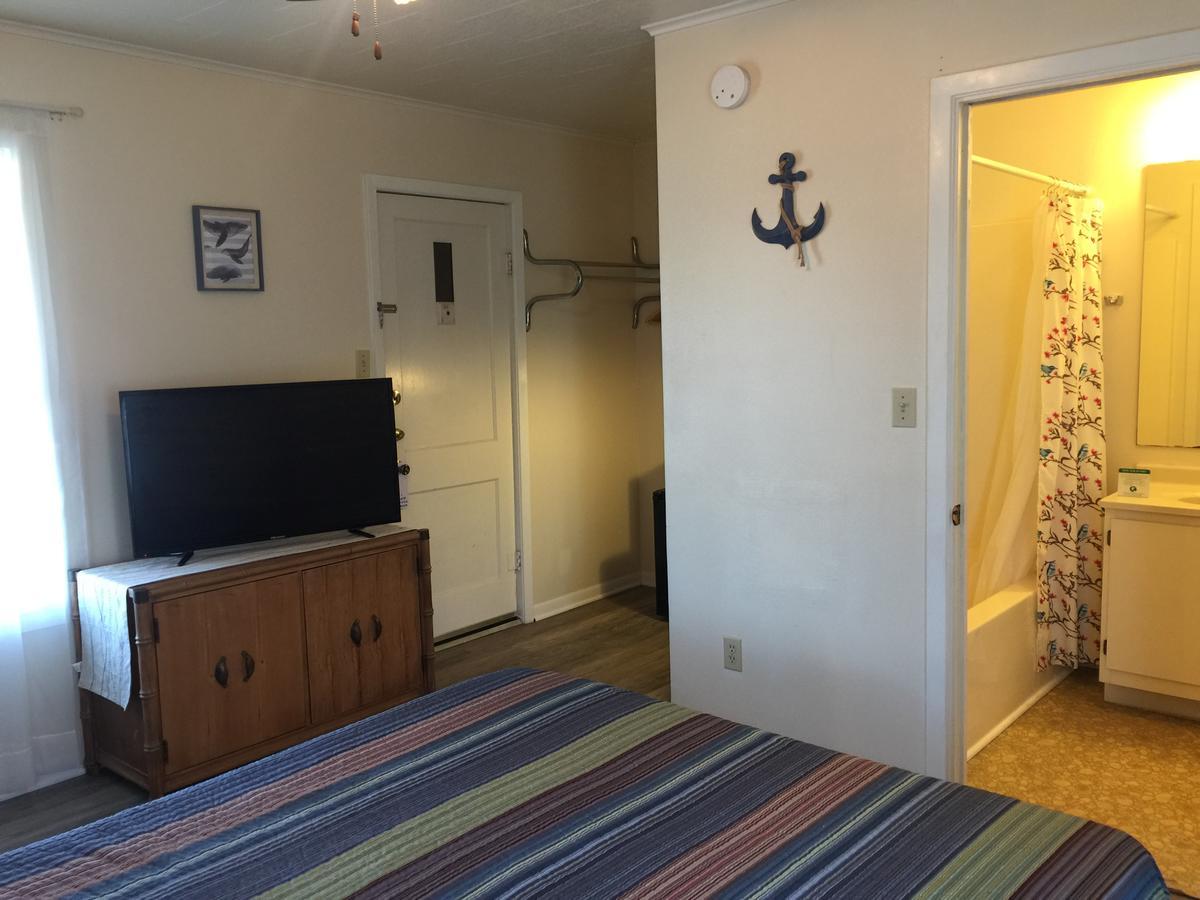 Kitsmiller On Main Motel *