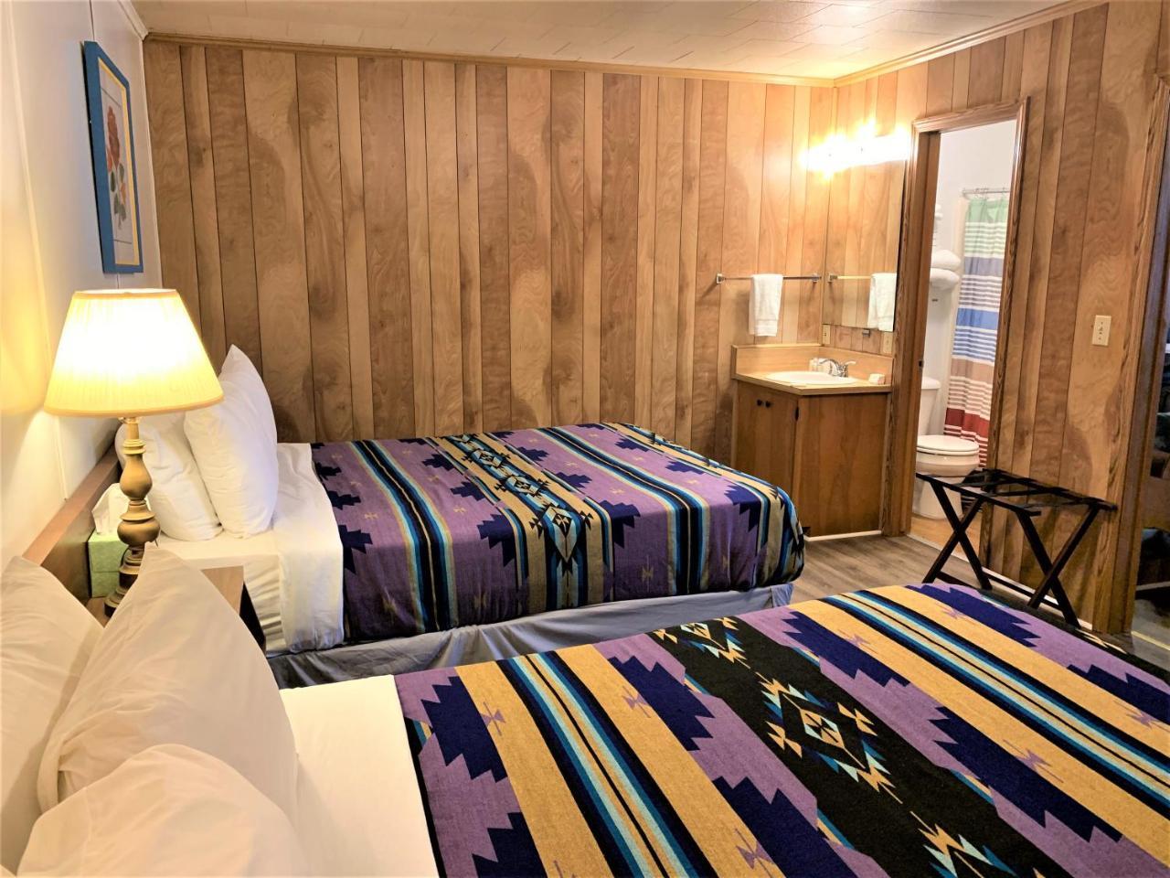 Motel Kitsmiller On Main *